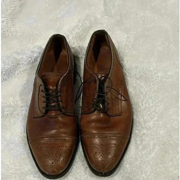 Allen Edmonds Other - Allen Edmonds Sanford Oxford Dress Shoes‎ Cognac Brown Men's 8.5 E 5347 Cap Toe